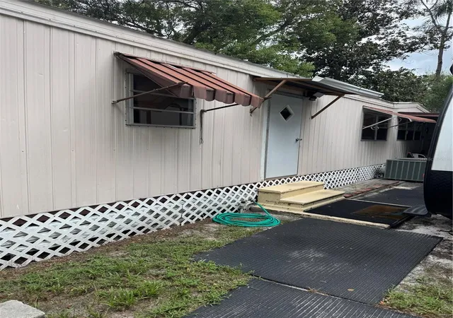 Photo 1 of Manufactured home for sale at 902 Montana Ave, Lutz, FL 33548 | MLS# TB8551708 | Listing updated on 2026-10-05