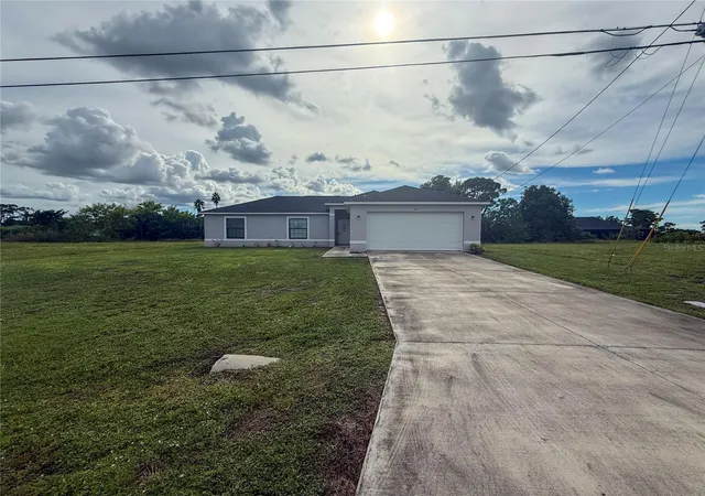 Photo 1 of Single family home for sale at 514 Ne 5th Place, Cape Coral, FL 33909 | MLS# TB8551715 | Listing updated on 2026-10-06