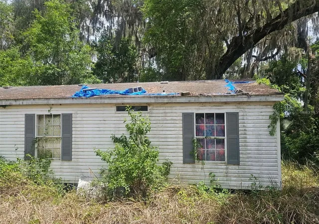 Photo 3 of Sale Pending at 15123 Ne 38th Court, Citra, FL 32113 | MLS# OM732813 | Listing updated on 2026-09-24