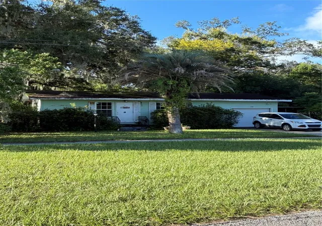 Photo 1 of Multi family home for sale at 730 Lindley Blvd, Deland, FL 32724 | MLS# V4951465 | Listing updated on 2026-10-04