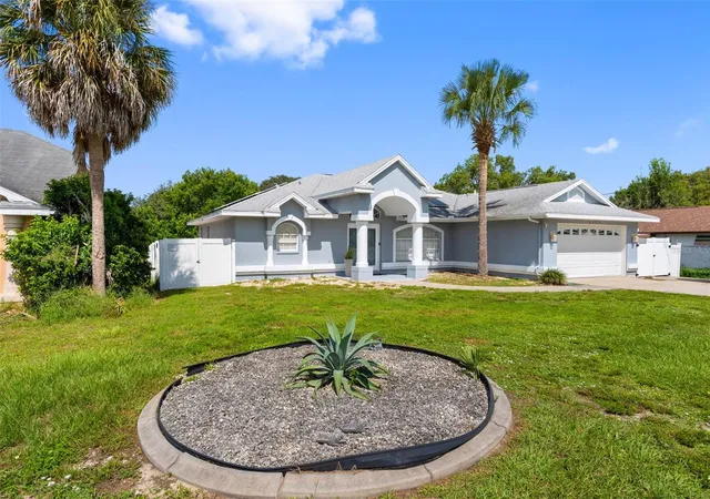 Photo 3 of Single family home for sale at 6125 Mariner Blvd, Spring Hill, FL 34609 | MLS# TB8551716 | Listing updated on 2026-10-19