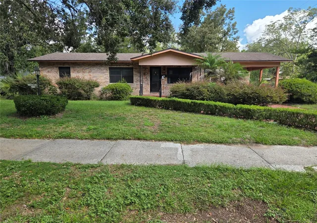 Single family home for sale at 2212 NE 8th Avenue, GAINESVILLE, FL 32641 | MLS# GC543754