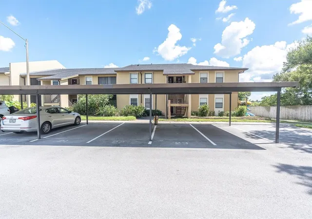 Photo 1 of Condo for sale at 10103 Sailwinds Blvd N #105, Largo, FL 33773 | MLS# W7889783 | Listing updated on 2026-10-01
