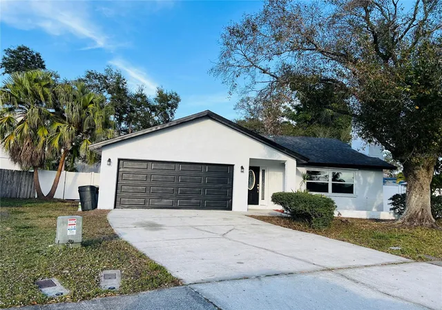 Photo 2 of Single family home for sale at 12195 71st Way, Largo, FL 33773 | MLS# TB8551720 | Listing updated on 2026-10-05