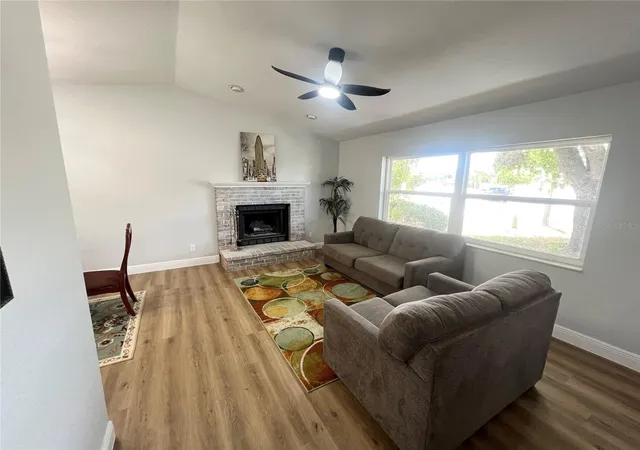 Photo 3 of Single family home for sale at 12195 71st Way, Largo, FL 33773 | MLS# TB8551720 | Listing updated on 2026-10-05