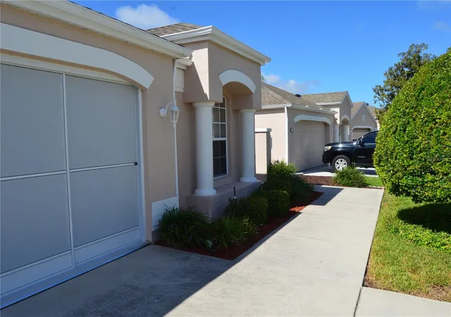 Photo 3 of Single family home for sale at 227 Royal Palm Way, Spring Hill, FL 34608 | MLS# W7889784 | Listing updated on 2026-10-14