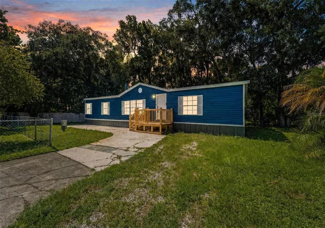 Photo 2 of Manufactured home for sale at 2087 Porto Blvd, New Smyrna Beach, FL 32168 | MLS# O6444409 | Listing updated on 2026-09-24