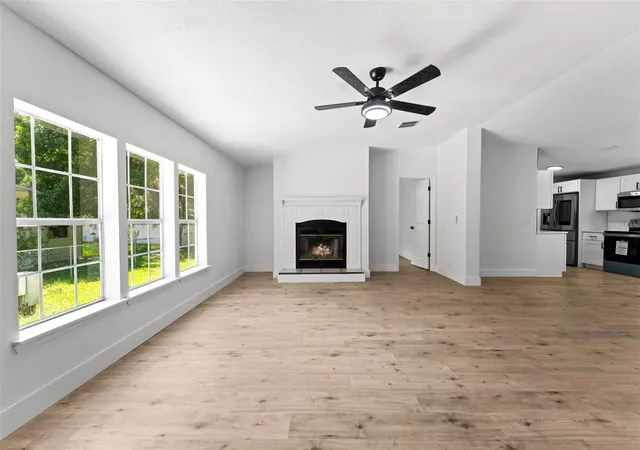 Photo 4 of Manufactured home for sale at 2087 Porto Blvd, New Smyrna Beach, FL 32168 | MLS# O6444409 | Listing updated on 2026-09-24