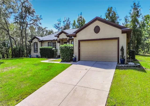 Single family home for sale at 2452 W Arbutus Dr, CITRUS SPRINGS, FL 34433 | MLS# G5118214