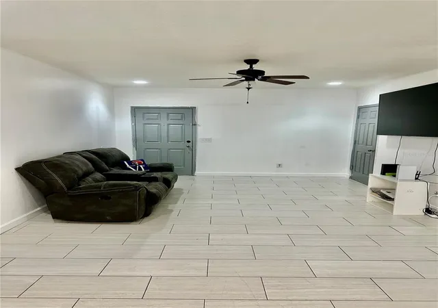 Photo 3 of Townhouse for sale at 2325 28th Avenue E, Palmetto, FL 34221 | MLS# A4707236 | Listing updated on 2026-10-10