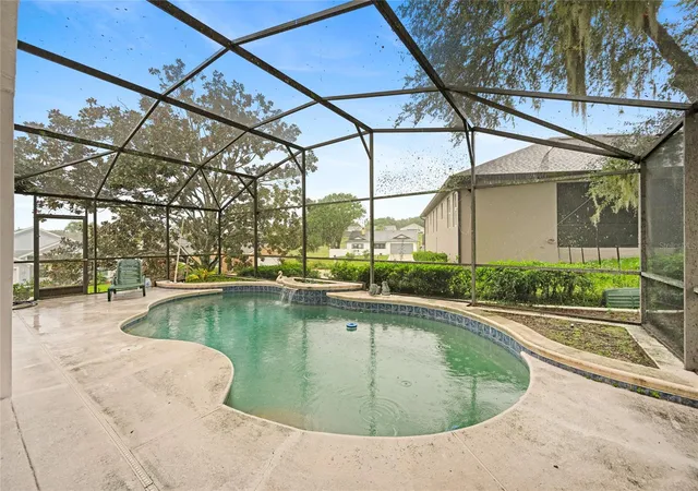 Photo 2 of Single family home for sale at 1575 Golfside Village Blvd, Apopka, FL 32712 | MLS# O6444416 | Listing updated on 2026-10-09