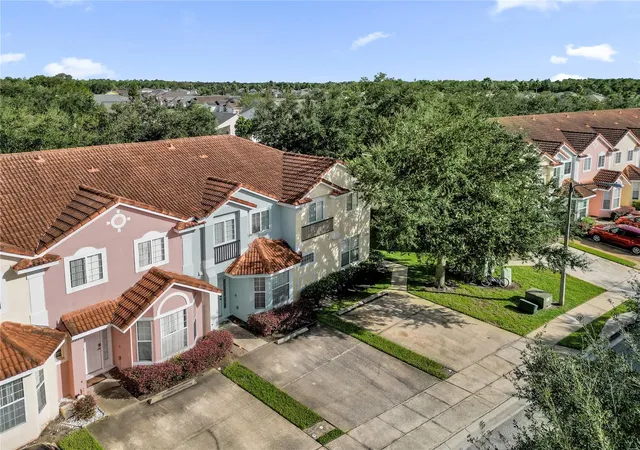 Photo 2 of Townhouse for sale at 1266 S Beach Cir, Kissimmee, FL 34746 | MLS# S5158222 | Listing updated on 2026-09-28