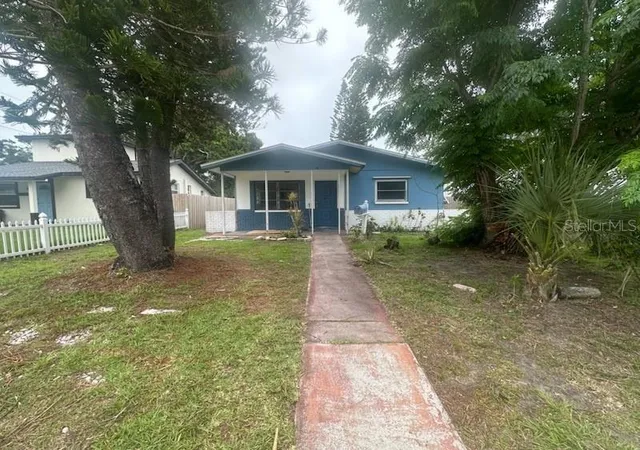 Photo 3 of Single family home for sale at 5234 9th Avenue N, Saint Petersburg, FL 33710 | MLS# OM732815 | Listing updated on 2026-10-07