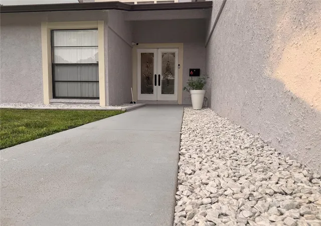 Photo 3 of Single family home for sale at 4717 Deerwalk Ave, Tampa, FL 33624 | MLS# TB8551735 | Listing updated on 2026-10-03