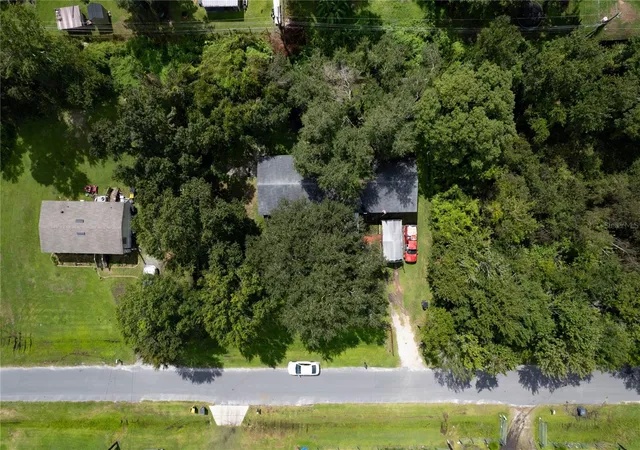 Photo 2 of Manufactured home for sale at 3608 Valley Trl, Lakeland, FL 33810 | MLS# TB8551741 | Listing updated on 2026-09-29