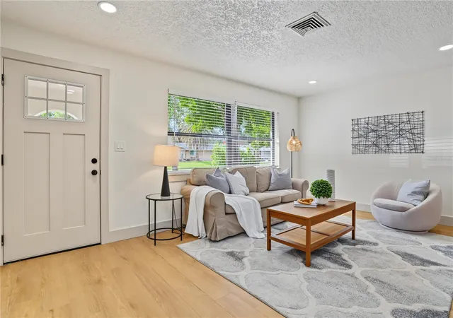Photo 3 of Single family home for sale at 12601 134th Street, Largo, FL 33774 | MLS# TB8551744 | Listing updated on 2026-10-05