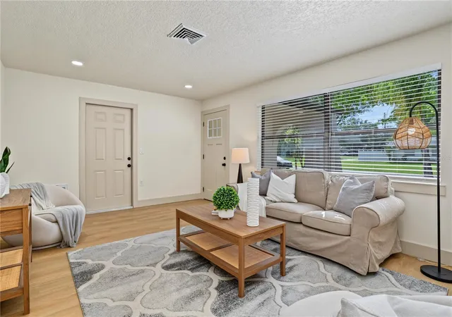 Photo 4 of Single family home for sale at 12601 134th Street, Largo, FL 33774 | MLS# TB8551744 | Listing updated on 2026-10-05