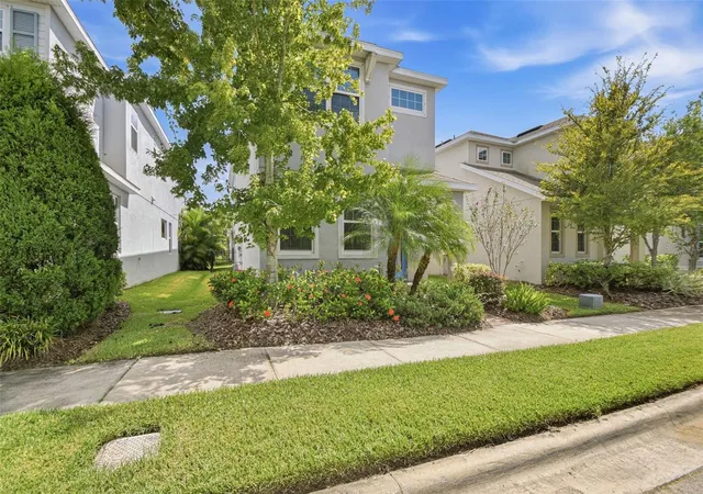 Photo 3 of Single family home for sale at 7115 Bowspirit Pl, Apollo Beach, FL 33572 | MLS# O6444427 | Listing updated on 2026-10-05