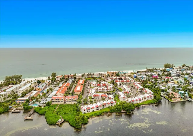 Photo 61 of Condo for sale at 1801 Gulf Dr N #181, BRADENTON BEACH, FL 34217 | MLS# A4707240 | Listing updated on 2026-10-05