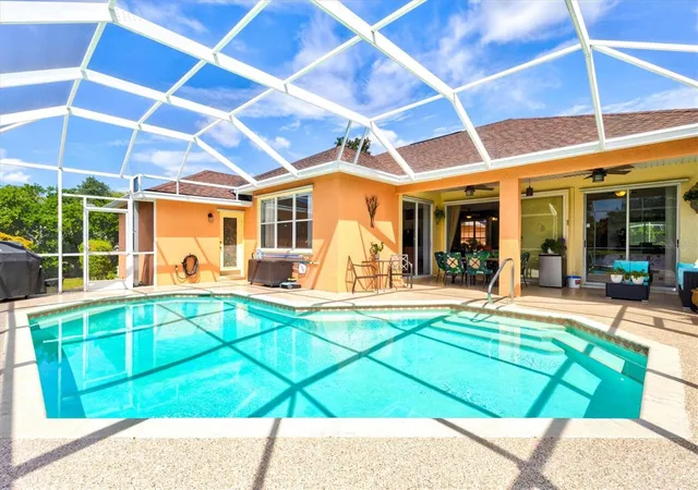 Photo 2 of Single family home for sale at 7107 91st Street E, Palmetto, FL 34221 | MLS# A4707241 | Listing updated on 2026-10-05