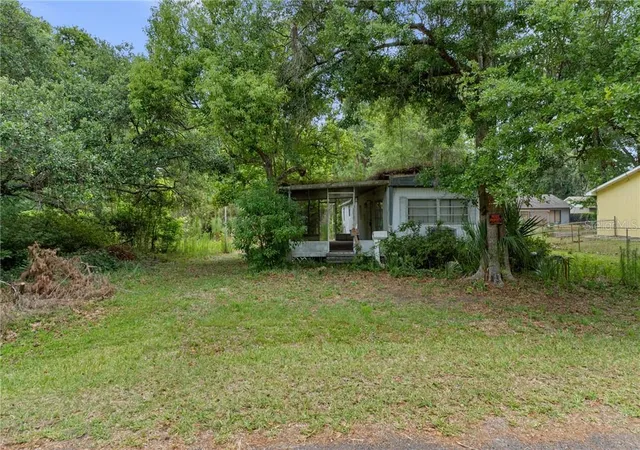 Photo 1 of Single family home for sale at 8479 W Doe Ln, Homosassa, FL 34448 | MLS# CC858142 | Listing updated on 2026-10-08