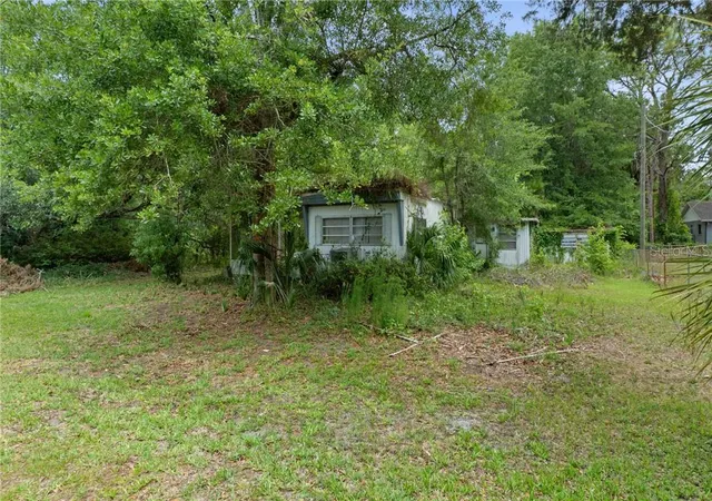Photo 3 of Single family home for sale at 8479 W Doe Ln, Homosassa, FL 34448 | MLS# CC858142 | Listing updated on 2026-10-08