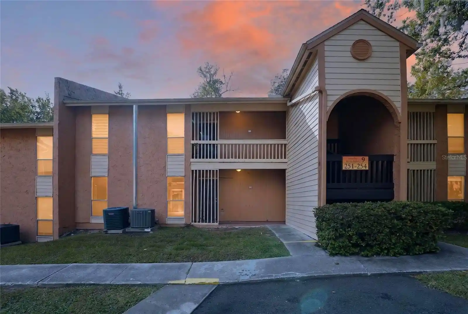Listing Photo 2 - Condo for sale in 1810 Nw 23Rd Blvd located at 1810 Nw 23Rd Blvd, Gainesville, FL 32605 - Unit #252