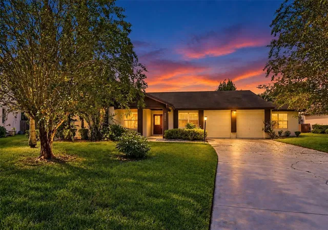 Photo 1 of Single family home for sale at 7201 Moss Leaf Ln, Orlando, FL 32819 | MLS# O6444433 | Listing updated on 2026-10-04