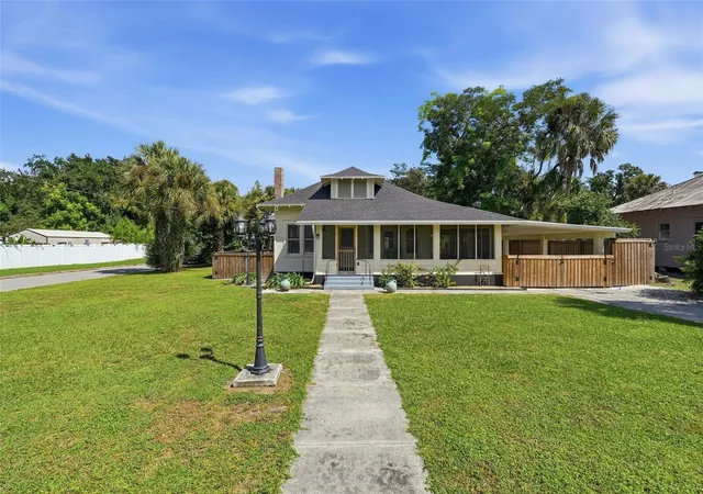 Single family home for sale at 318 N Monroe Ave, ARCADIA, FL 34266 | MLS# C7531151