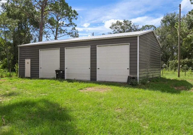 Photo 4 of Manufactured home for sale at 16344 Platinum Dr, Spring Hill, FL 34610 | MLS# W7889785 | Listing updated on 2026-10-03