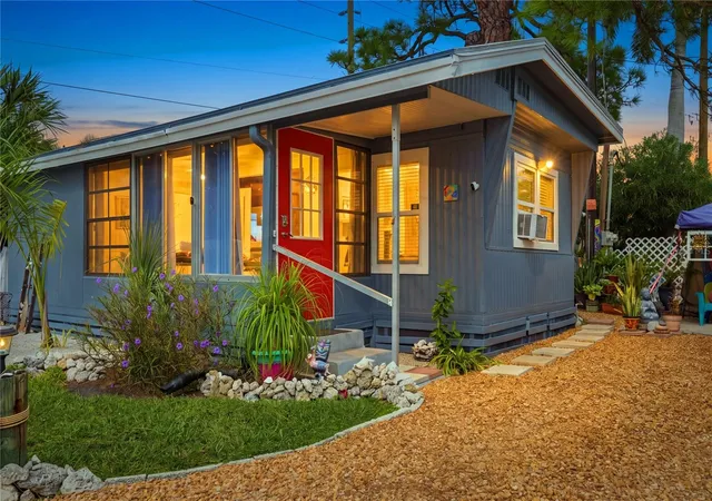 Photo 4 of Manufactured home for sale at 12507 Cortez Rd W #2, Cortez, FL 34215 | MLS# A4707251 | Listing updated on 2026-10-07