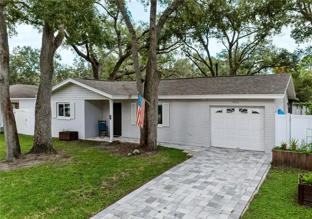 Photo 1 of Single family home for sale at 9976 56th Avenue N, Saint Petersburg, FL 33708 | MLS# TB8551775 | Listing updated on 2026-10-03