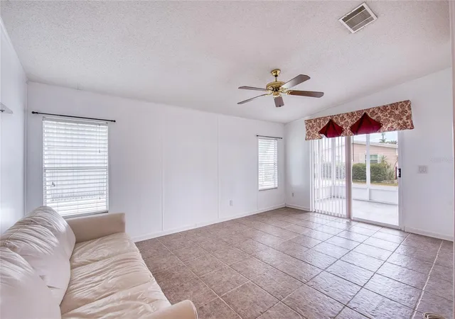 Photo 3 of Manufactured home for sale at 82 Pelican Dr N, Oldsmar, FL 34677 | MLS# TB8551783 | Listing updated on 2026-10-08