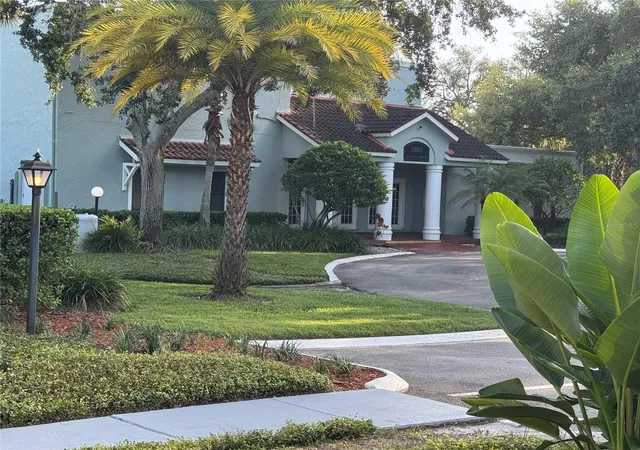 Photo 2 of Condo for sale at 2884 Somerset Park Dr #2907, Tampa, FL 33613 | MLS# OM732820 | Listing updated on 2026-09-30