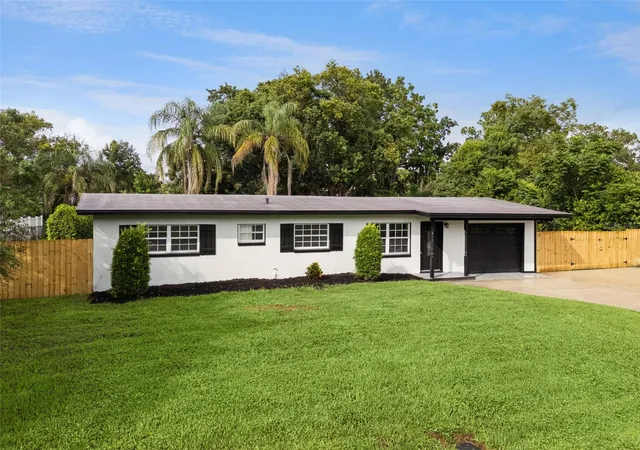 Photo 3 of Single family home for sale at 390 Frances Ave, Casselberry, FL 32707 | MLS# O6444455 | Listing updated on 2026-09-30