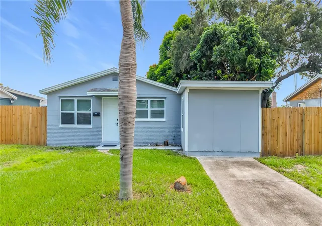 Photo 2 of Single family home for sale at 5896 92nd Avenue N, Pinellas Park, FL 33782 | MLS# TB8551797 | Listing updated on 2026-09-25