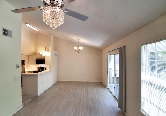 Photo 4 of Condo for sale at 10000 SW 52nd Avenue #00, Gainesville, FL 32608 | MLS# GC543758 | Listing updated on 2026-09-29