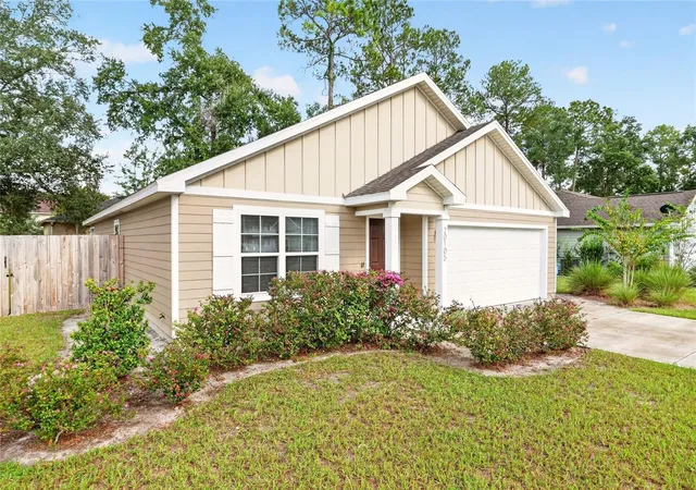 Photo 2 of Single family home for sale at 20105 Nw 247th Street, High Springs, FL 32643 | MLS# GC543761 | Listing updated on 2026-09-25