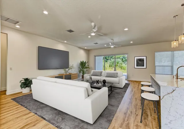 Photo 4 of Single family home for sale at 1148 Turner Ln, Altamonte Springs, FL 32714 | MLS# O6444463 | Listing updated on 2026-10-08