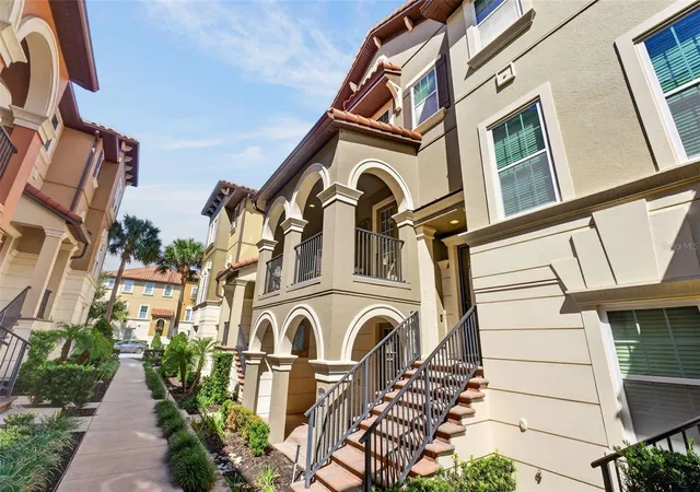 Photo 3 of Townhouse for sale at 609 Pavia Loop, Lake Mary, FL 32746 | MLS# O6444465 | Listing updated on 2026-10-03