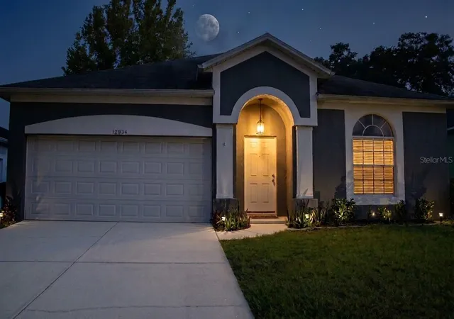 Photo 1 of Single family home for sale at 12834 Woodbury Glen Dr, Orlando, FL 32828 | MLS# O6444466 | Listing updated on 2026-10-04