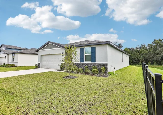 Photo 2 of Single family home for sale at 7156 Ray Crk Dr, Brooksville, FL 34601 | MLS# TB8551801 | Listing updated on 2026-10-03