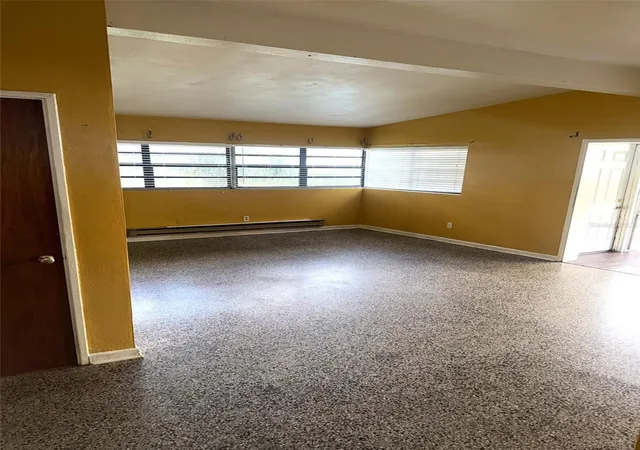 Photo 4 of Single family home for sale at 2406 Trace Ave, Belle Isle, FL 32809 | MLS# O6444467 | Listing updated on 2026-10-02