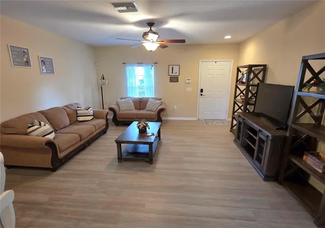 Photo 3 of Townhouse for sale at 15801 Stable Run Dr, Spring Hill, FL 34610 | MLS# W7889790 | Listing updated on 2026-09-25