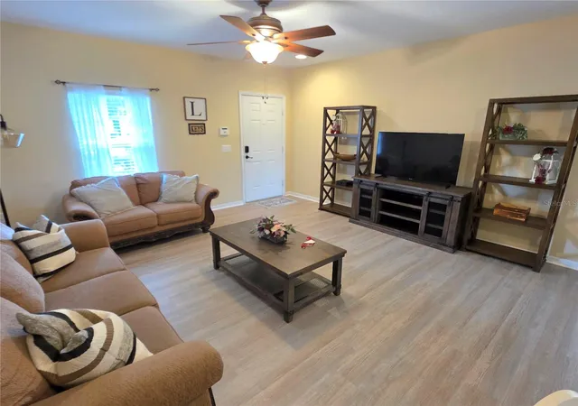 Photo 3 of Townhouse for sale at 15801 Stable Run Dr, Spring Hill, FL 34610 | MLS# W7889790 | Listing updated on 2026-09-25
