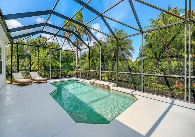 Photo 4 of Single family home for sale at 14614 Newtonmore Ln, Lakewood Ranch, FL 34202 | MLS# A4707262 | Listing updated on 2026-10-02