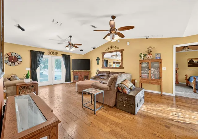 Photo 3 of Single family home for sale at 14115 NE 47th Avenue, Anthony, FL 32617 | MLS# OM732825 | Listing updated on 2026-09-26