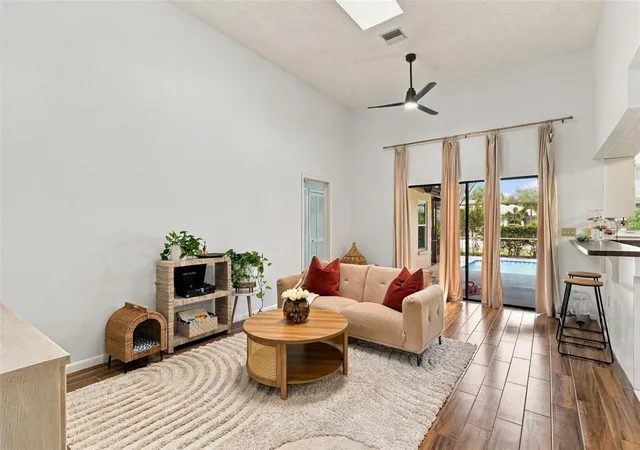 Photo 3 of Single family home for sale at 1144 Hoover St, Nokomis, FL 34275 | MLS# A4707268 | Listing updated on 2026-10-03