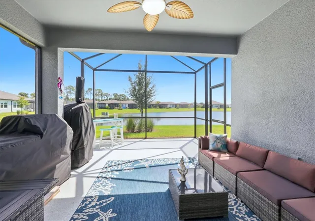 Photo 1 of Single family home for sale at 9457 Shorebird Ct, Parrish, FL 34219 | MLS# A4707271 | Listing updated on 2026-10-25