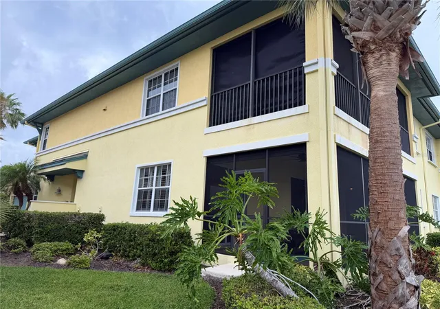 Photo 1 of Condo for sale at 1121 Riverscape St #1121, Bradenton, FL 34208 | MLS# A4707272 | Listing updated on 2026-10-01